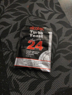 Отзыв: Дрожжи спиртовые ALCOTEC Classic 24 Turbo, — Обалденные 